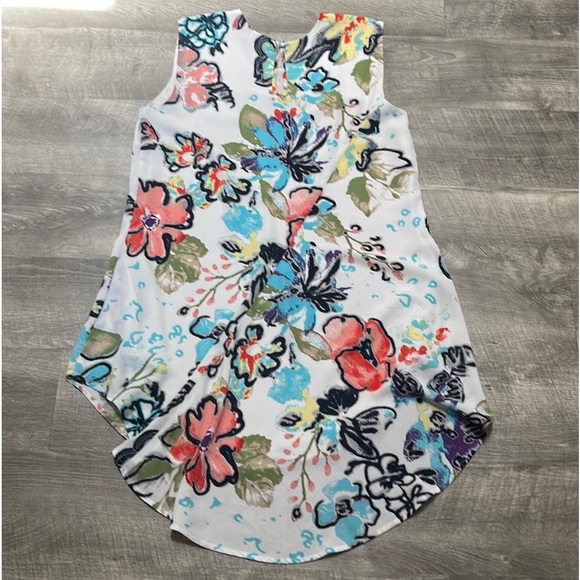 Melissa McCarthy Seven7 Floral Sleeveless Top - Picture 4 of 14